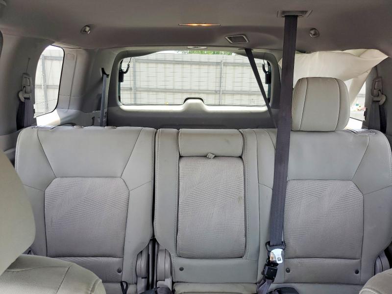 52391716 :رقم المزاد ، 5FNYF3H2XFB022350 vin ، 2015 Honda Pilot مزاد بيع