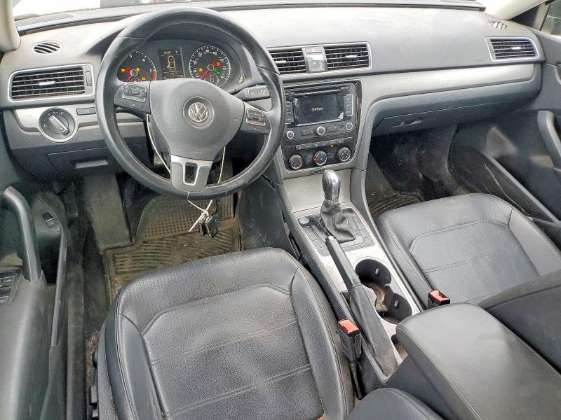 53044166 :رقم المزاد ، 1VWBN7A3XEC104803 vin ، 2014 Volkswagen Passat مزاد بيع