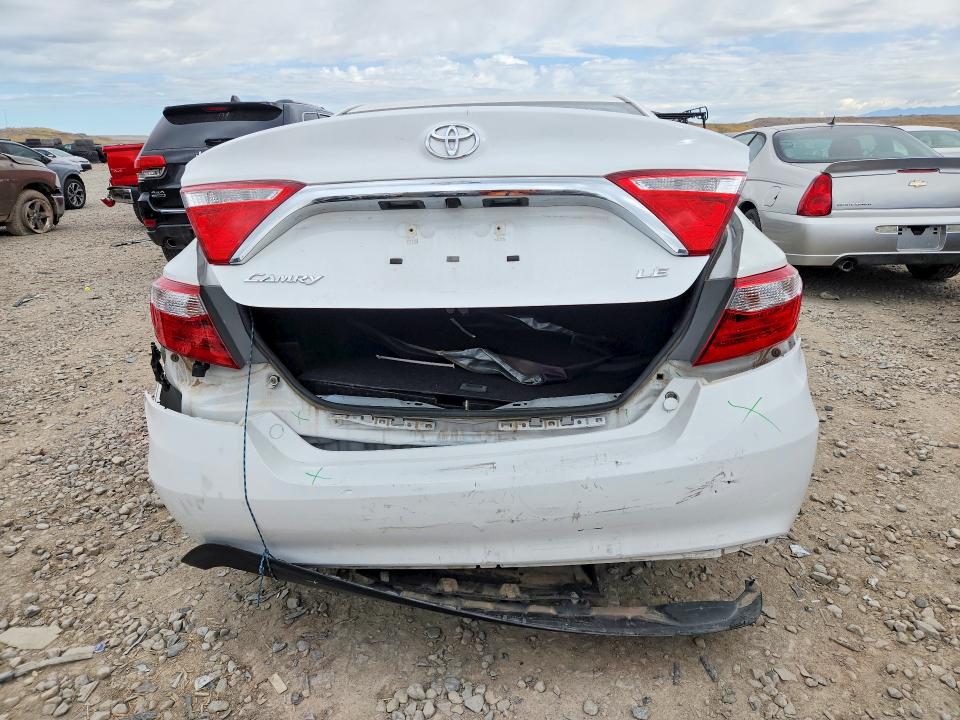 54497916 :رقم المزاد ، 4T1BF1FK0HU733980 vin ، 2017 Toyota Camry مزاد بيع