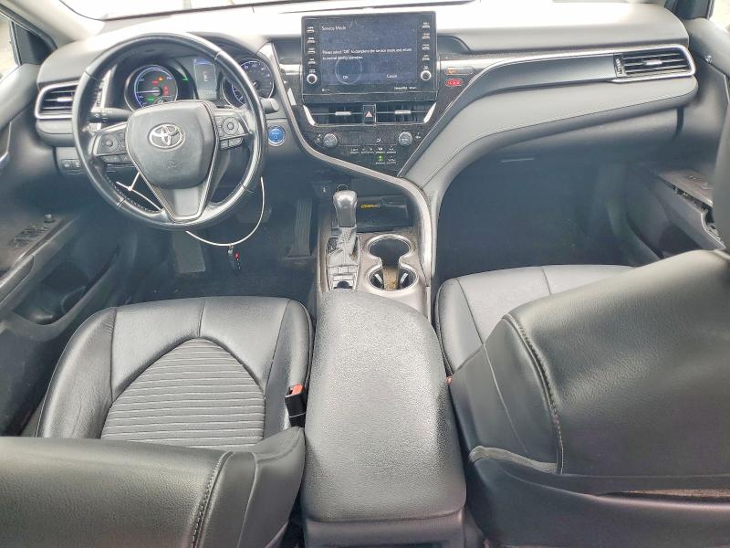 53381106 :رقم المزاد ، 4T1S31AK7NU043719 vin ، 2022 Toyota Camry Hybrid مزاد بيع