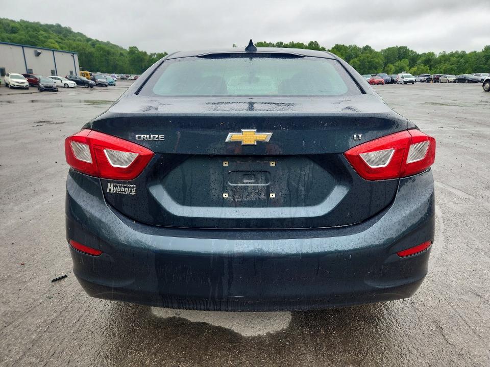 Продажа на аукционе авто 2017 Chevrolet Cruze, vin: 1G1BE5SM2H7263870, номер лота: 54272946