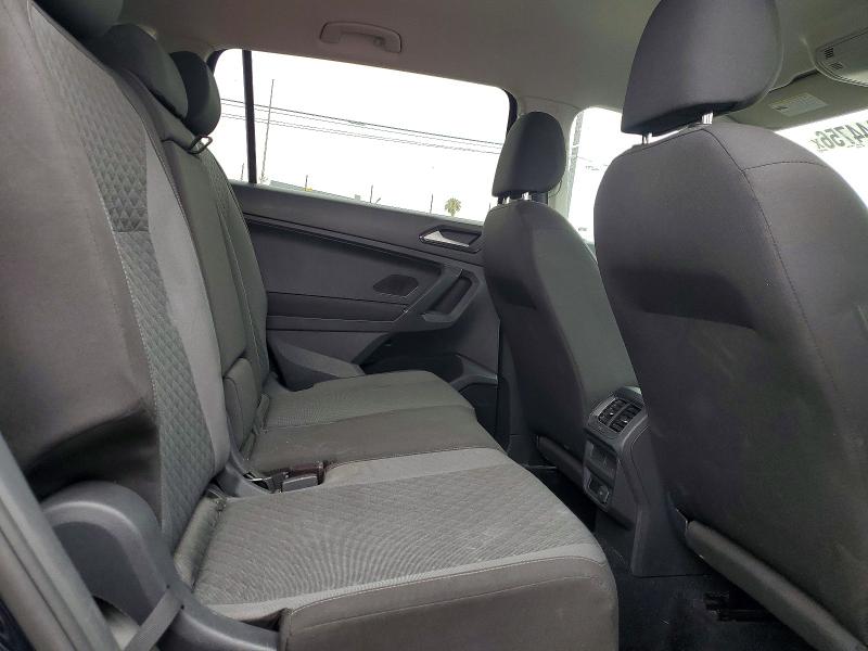 2018 Volkswagen Tiguan მანქანა იყიდება აუქციონზე, vin: 3VV1B7AX0JM059293, აუქციონის ნომერი: 53444756