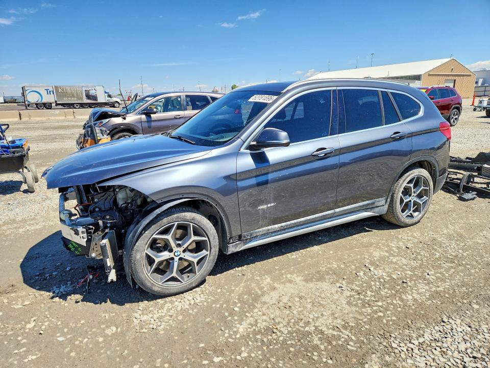 52781696 :رقم المزاد ، WBXHT3C36H5F85477 vin ، 2017 Bmw X1 مزاد بيع