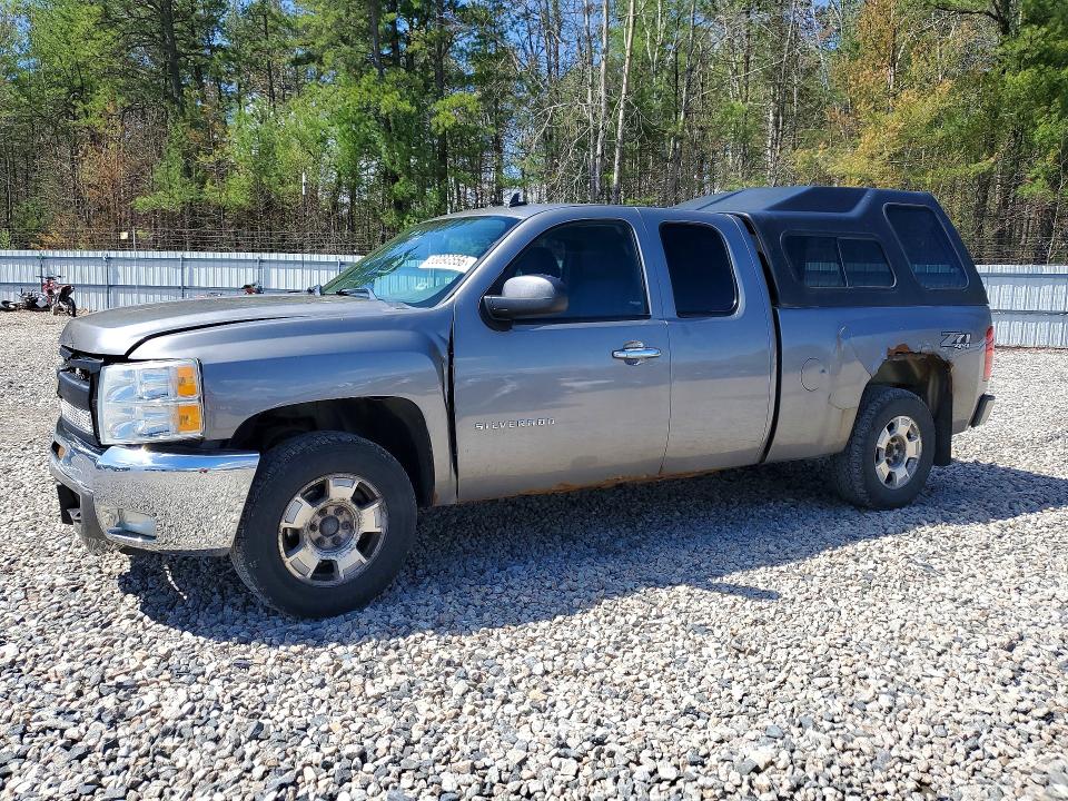 53093556 :رقم المزاد ، 1GCRKSE73DZ298466 vin ، 2013 Chevrolet Silverado مزاد بيع