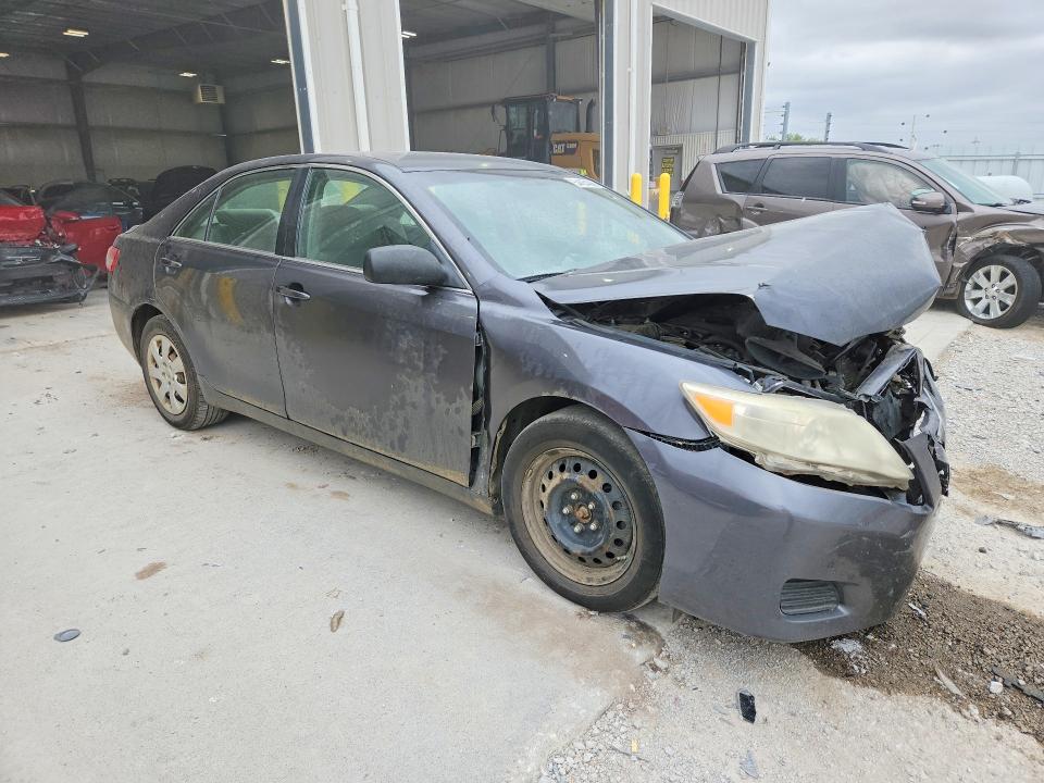 2011 Toyota Camry მანქანა იყიდება აუქციონზე, vin: 4T1BF3EK7BU131842, აუქციონის ნომერი: 54454086