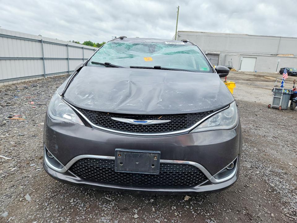 2018 Chrysler Pacifica მანქანა იყიდება აუქციონზე, vin: 2C4RC1BG7JR114745, აუქციონის ნომერი: 52509826