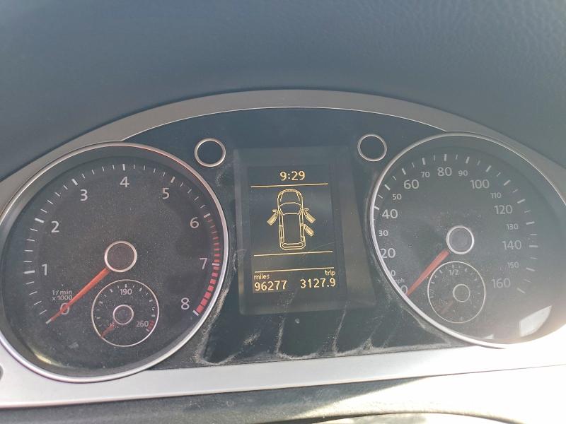 51921306 :رقم المزاد ، WVWXK7AN0AE003285 vin ، 2010 Volkswagen Passat مزاد بيع