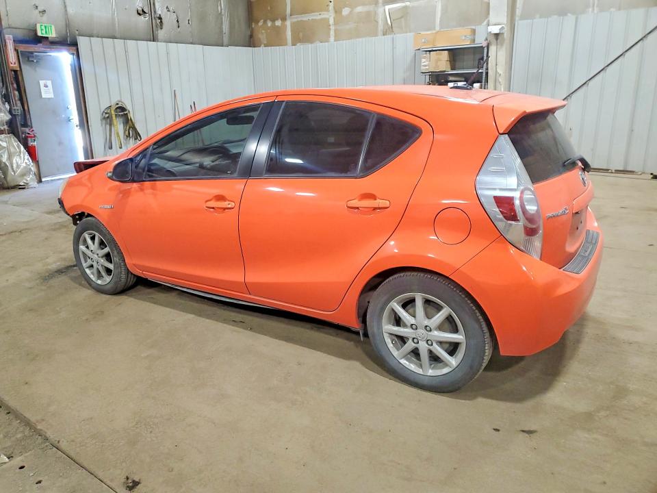 2013 Toyota Prius C მანქანა იყიდება აუქციონზე, vin: JTDKDTB39D1050157, აუქციონის ნომერი: 54917516