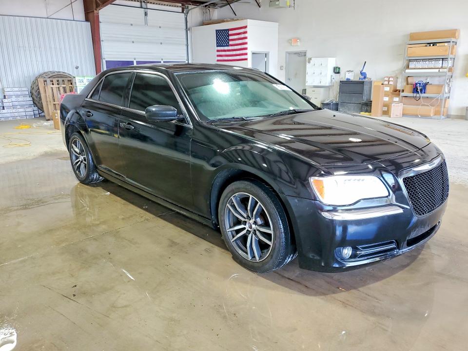 51659386 :رقم المزاد ، 2C3CCAEG8EH303874 vin ، 2014 Chrysler 300c مزاد بيع