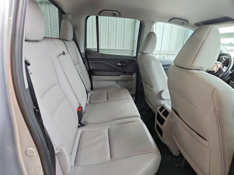 2017 Honda Ridgeline მანქანა იყიდება აუქციონზე, vin: 5FPYK3F57HB032126, აუქციონის ნომერი: 54998086