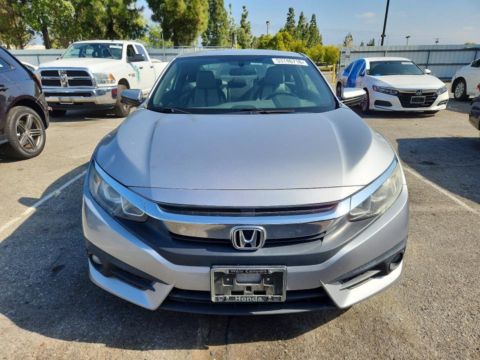 53746716 :رقم المزاد ، 2HGFC3B3XHH358130 vin ، 2017 Honda Civic مزاد بيع