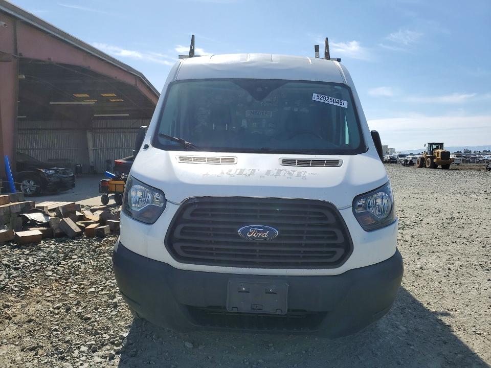 52925046 :رقم المزاد ، 1FTYR2CV6GKB43965 vin ، 2016 Ford Transit مزاد بيع