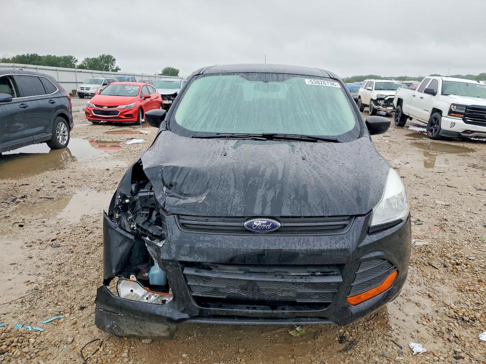 53828736 :رقم المزاد ، 1FMCU0F78GUA73623 vin ، 2016 Ford Escape مزاد بيع