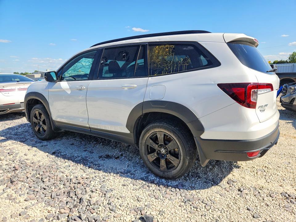 53104786 :رقم المزاد ، 5FNYF6H81NB071778 vin ، 2022 Honda Pilot مزاد بيع