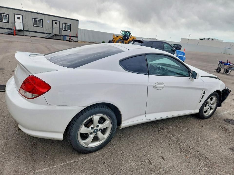 2006 Hyundai Tiburon მანქანა იყიდება აუქციონზე, vin: KMHHM65D06U213601, აუქციონის ნომერი: 55428066