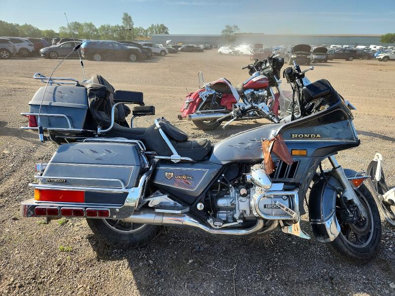 54690366 :رقم المزاد ، 1HFSC1410EA003366 vin ، 1984 Honda Gl1200 مزاد بيع