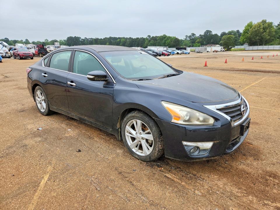 2015 Nissan Altima მანქანა იყიდება აუქციონზე, vin: 1N4AL3APXFC423772, აუქციონის ნომერი: 52772376