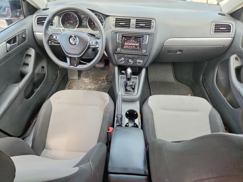 52223146 :رقم المزاد ، 3VW2B7AJ9HM282485 vin ، 2017 Volkswagen Jetta مزاد بيع