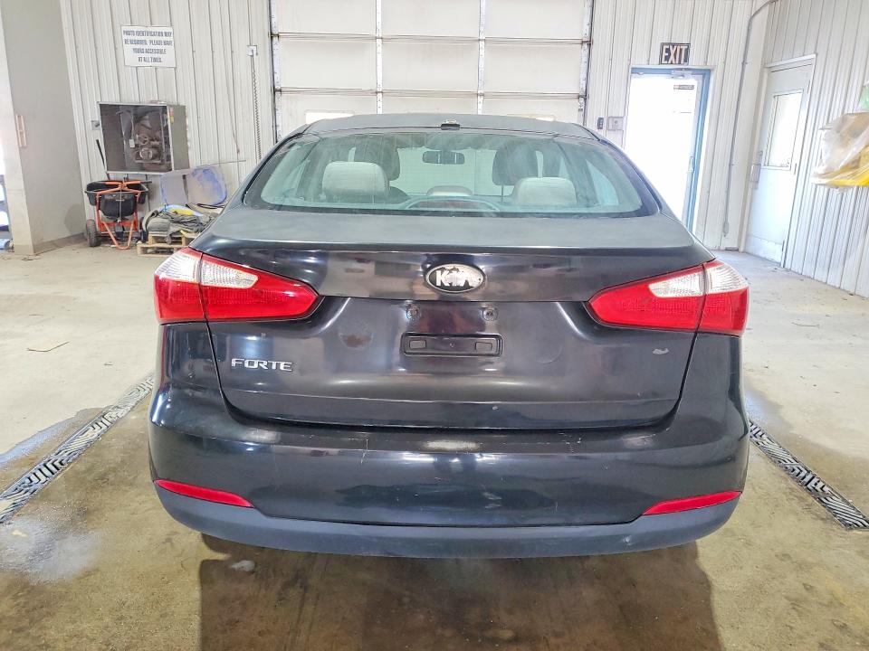Продажа на аукционе авто 2015 Kia Forte, vin: KNAFX4A68F5326945, номер лота: 54077786