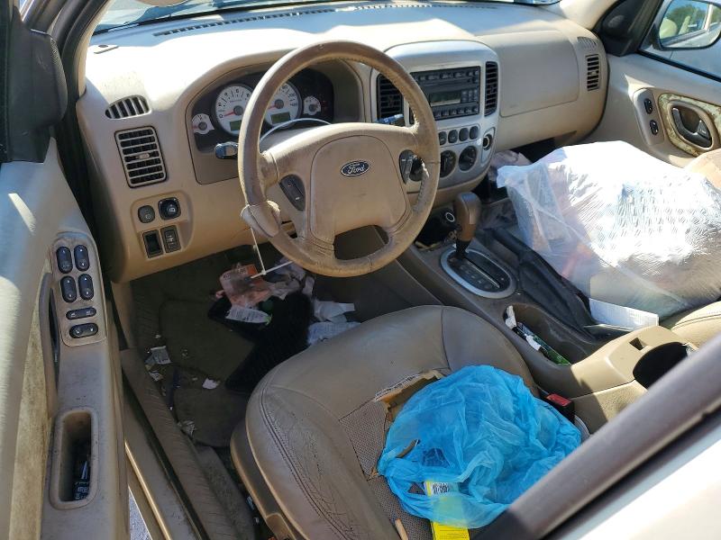 54019606 :رقم المزاد ، 1FMYU04135KB95318 vin ، 2005 Ford Escape مزاد بيع