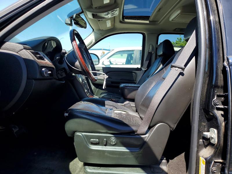 2008 Cadillac Escalade მანქანა იყიდება აუქციონზე, vin: 1GYFK63888R274167, აუქციონის ნომერი: 53452406