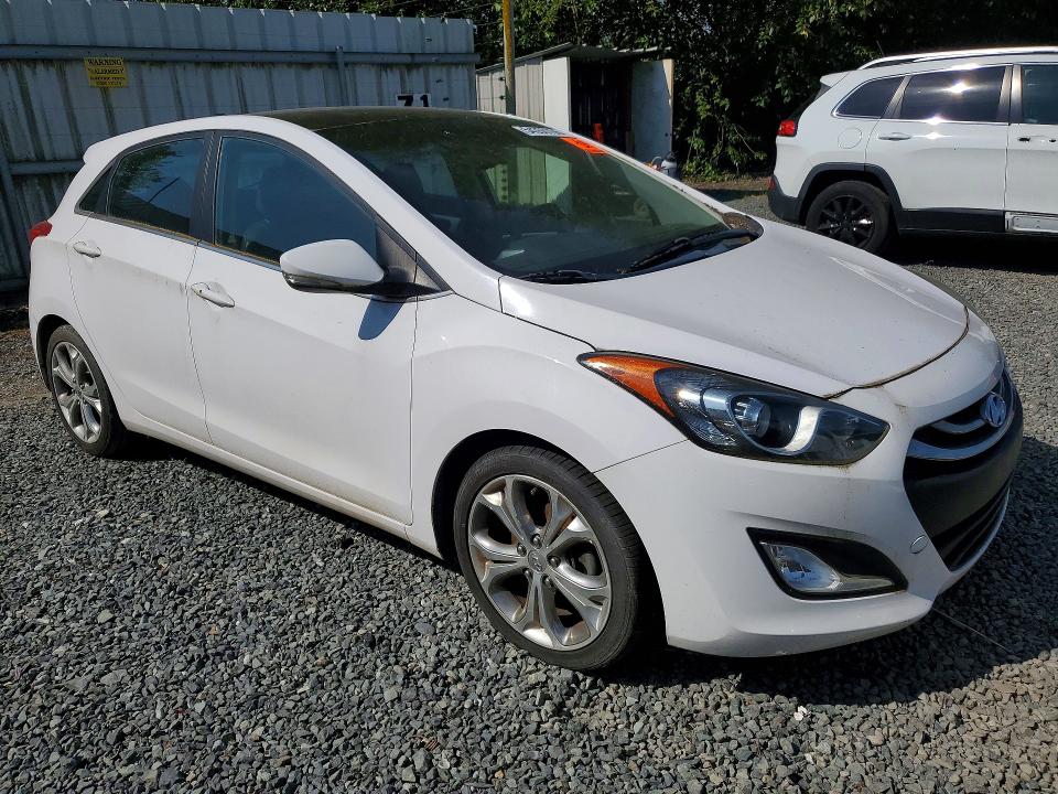 2014 Hyundai Elantra Gt მანქანა იყიდება აუქციონზე, vin: KMHD35LH2EU209923, აუქციონის ნომერი: 54350706