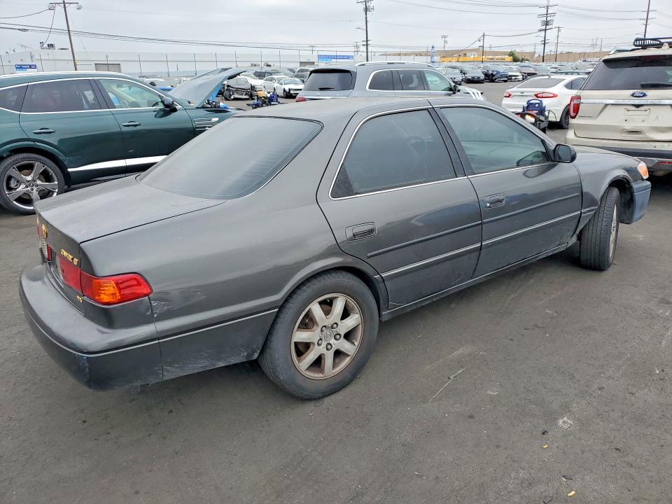 2000 Toyota Camry მანქანა იყიდება აუქციონზე, vin: JT2BF28K4Y0274069, აუქციონის ნომერი: 53275376