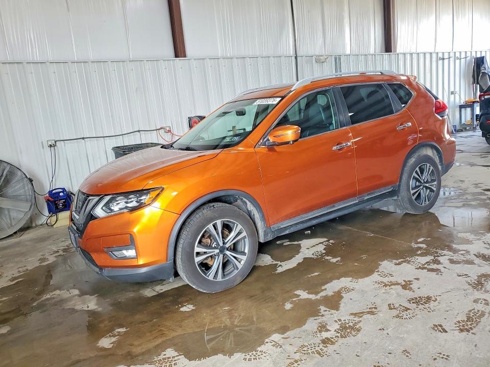 Auction sale of the 2017 Nissan Rogue, vin: 5N1AT2MV5HC731638, lot number: 51039376