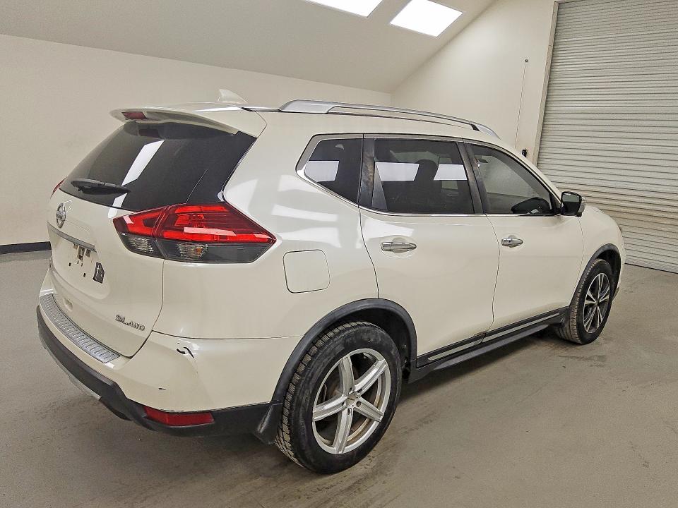 Продажа на аукционе авто 2017 Nissan Rogue, vin: JN8AT2MV3HW281754, номер лота: 51274136