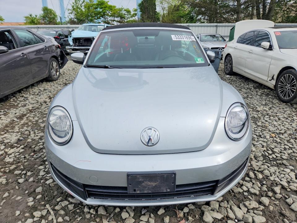 53331696 :رقم المزاد ، 3VW5P7ATXDM802414 vin ، 2013 Volkswagen Beetle مزاد بيع