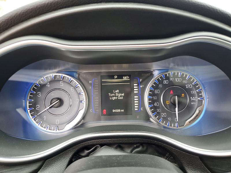 Продаж на аукціоні авто 2015 Chrysler 200, vin: 1C3CCCAB7FN655729, номер лоту: 53442616