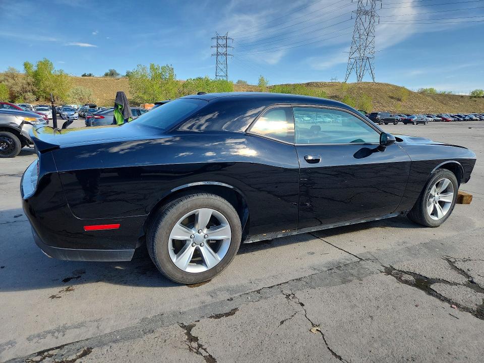 52915166 :رقم المزاد ، 2C3CDZAG4NH260376 vin ، 2022 Dodge Challenger مزاد بيع
