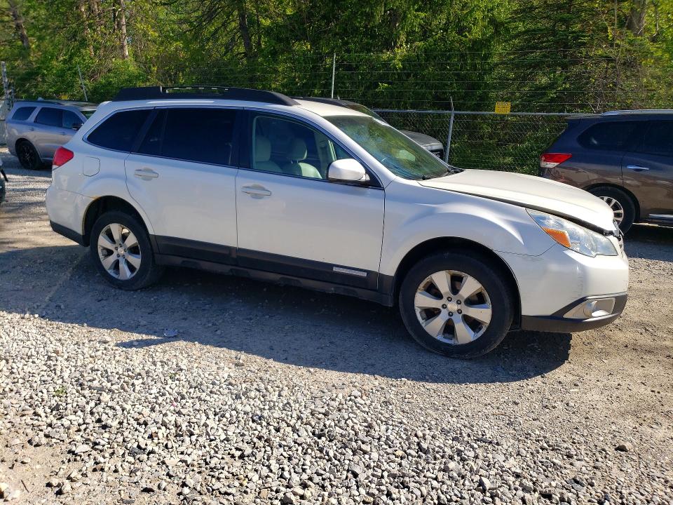 53085066 :رقم المزاد ، 4S4BRCJCXB3367770 vin ، 2011 Subaru Outback مزاد بيع