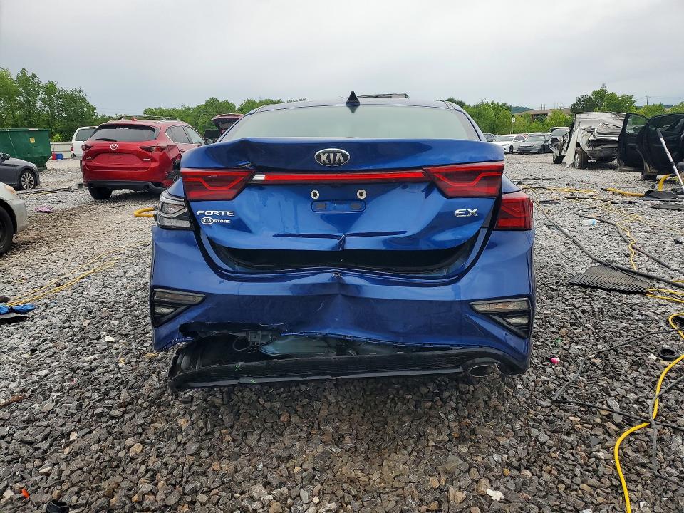52034436 :رقم المزاد ، 3KPF54AD7ME281280 vin ، 2021 Kia Forte مزاد بيع