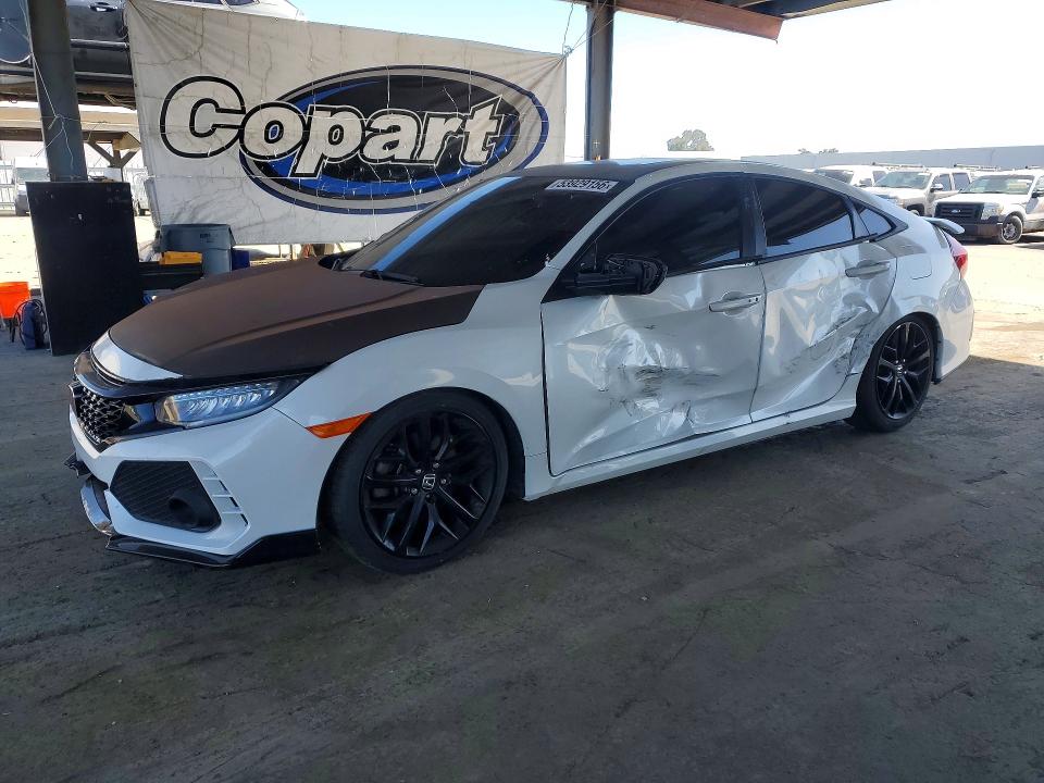 2020 Honda Civic მანქანა იყიდება აუქციონზე, vin: 2HGFC1E5XLH705658, აუქციონის ნომერი: 53929156