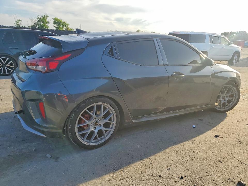 Продажа на аукционе авто 2019 Hyundai Veloster, vin: KMHTH6AB5KU005940, номер лота: 52829346
