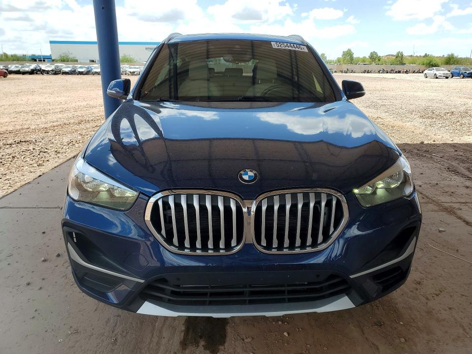 52544446 :رقم المزاد ، WBXJG9C06M5S48586 vin ، 2021 Bmw X1 مزاد بيع