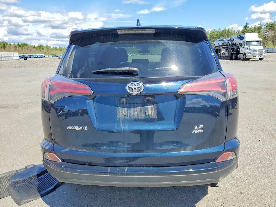 Продажа на аукционе авто 2017 Toyota Rav4, vin: JTMBFREV6HJ161121, номер лота: 52568256