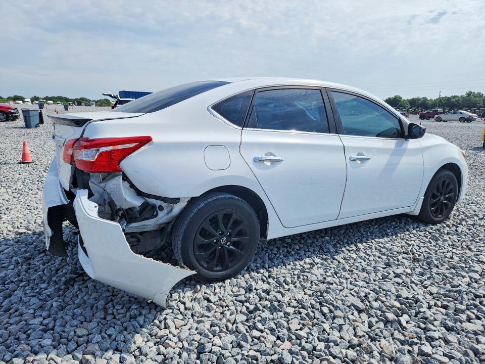 53240956 :رقم المزاد ، 3N1AB7AP1JY317475 vin ، 2018 Nissan Sentra مزاد بيع