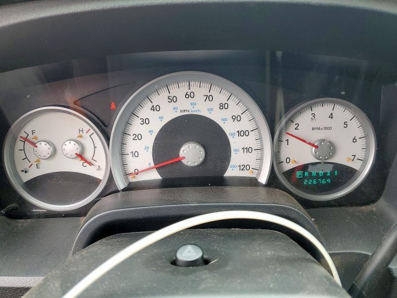 51881786 :رقم المزاد ، 1D7HW68N98S584568 vin ، 2008 Dodge Dakota مزاد بيع