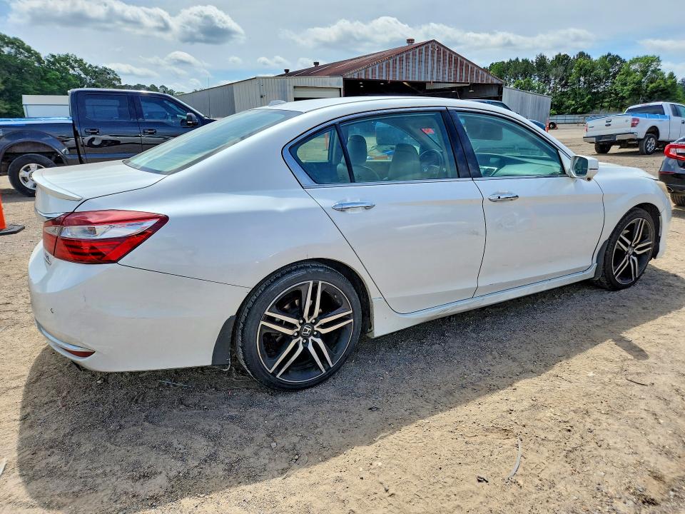 Продажа на аукционе авто 2016 Honda Accord, vin: 1HGCR3F92GA006026, номер лота: 51147836