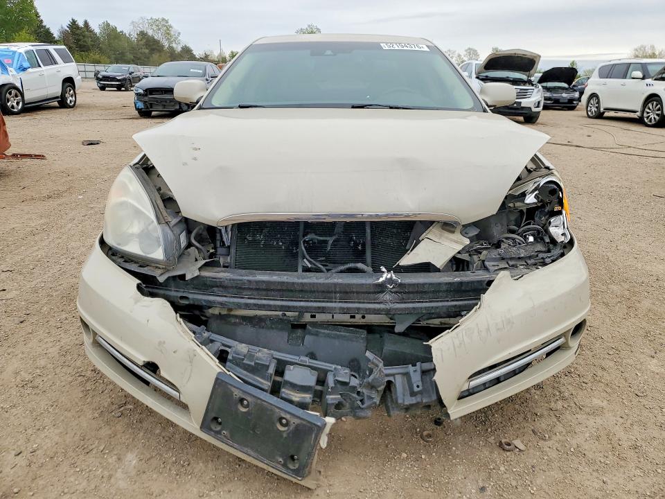 2011 Buick Lucerne მანქანა იყიდება აუქციონზე, vin: 1G4HJ5EM4BU129617, აუქციონის ნომერი: 52194376