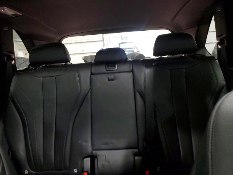 53165976 :رقم المزاد ، 5UXKR6C53F0J77738 vin ، 2015 Bmw X5 مزاد بيع