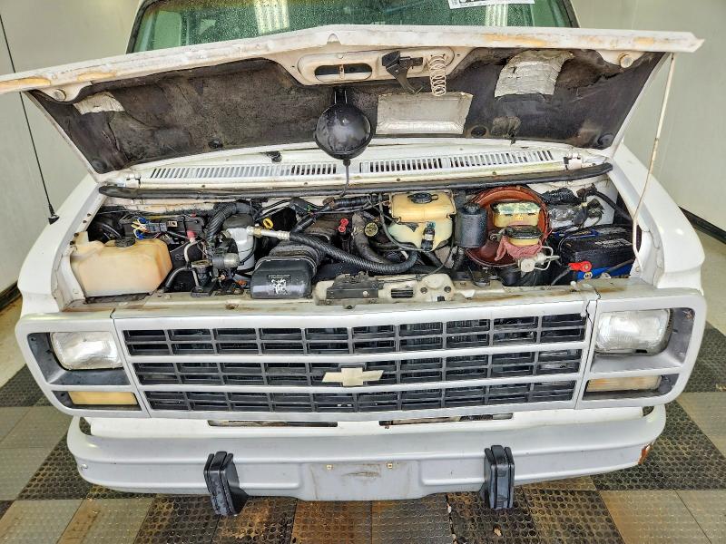 51154186 :رقم المزاد ، 1GCGG35K6SF105471 vin ، 1995 Chevrolet G30 مزاد بيع