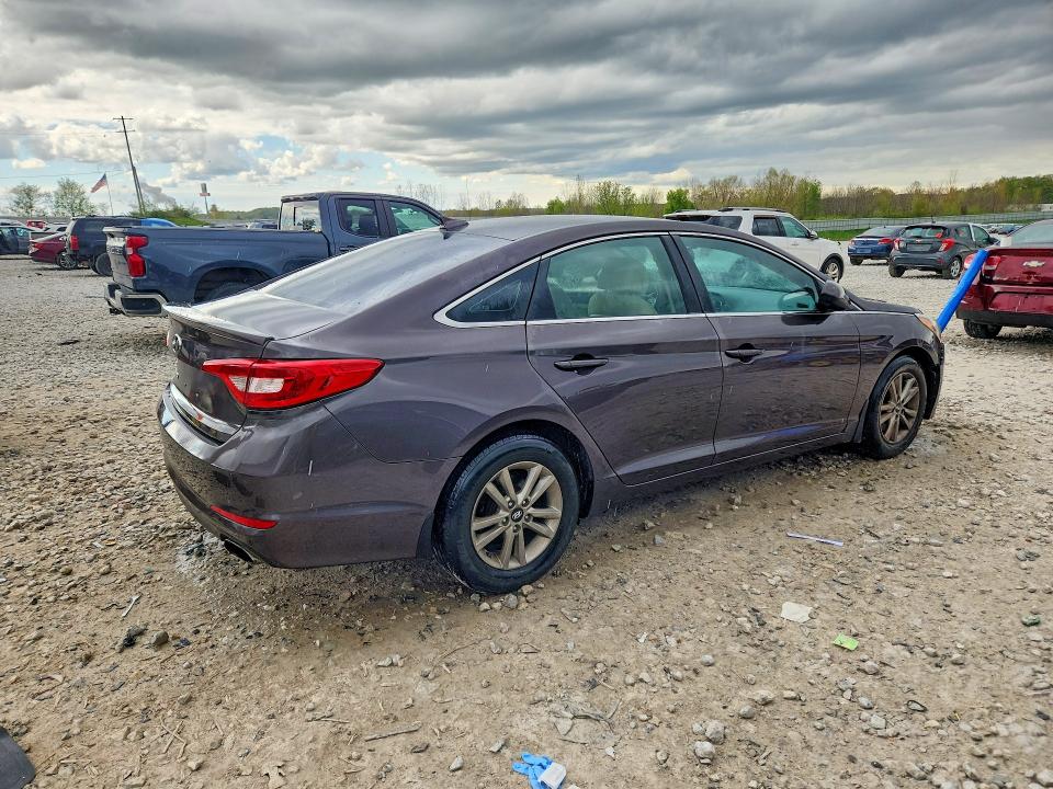 2015 Hyundai Sonata მანქანა იყიდება აუქციონზე, vin: 5NPE24AF9FH236992, აუქციონის ნომერი: 51479326