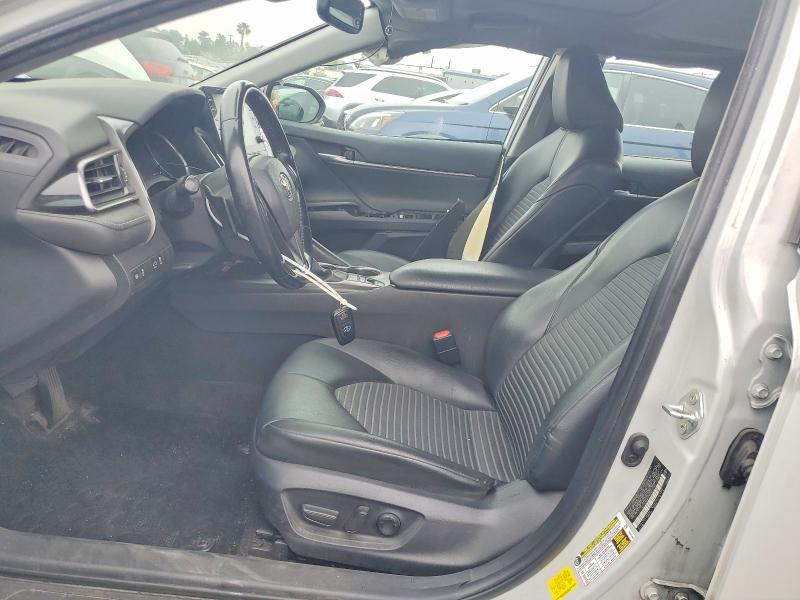 53381106 :رقم المزاد ، 4T1S31AK7NU043719 vin ، 2022 Toyota Camry Hybrid مزاد بيع