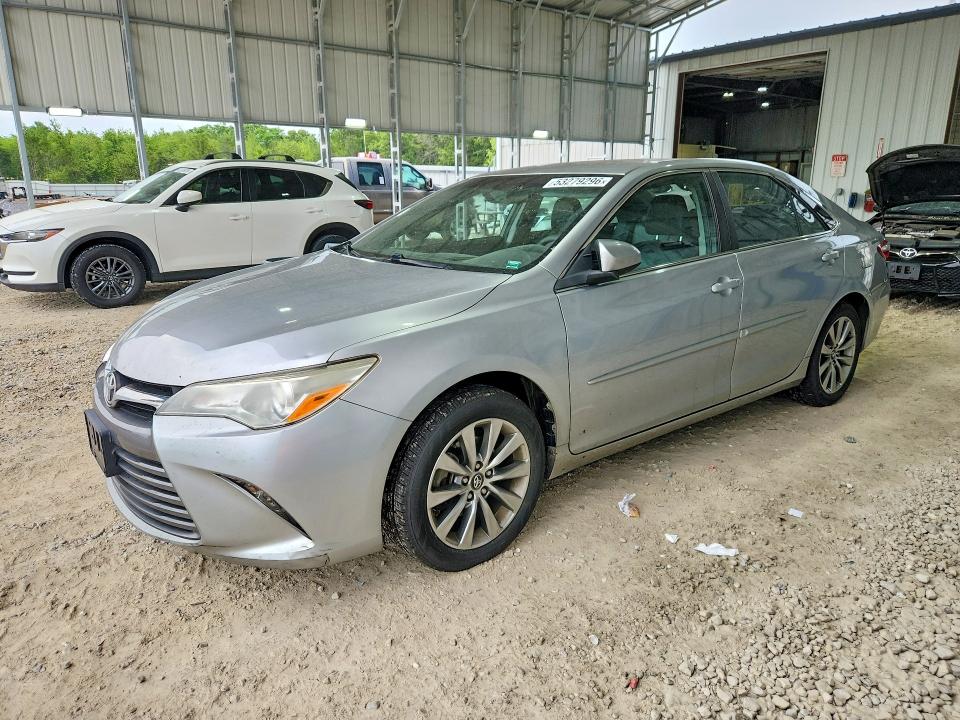 53279296 :رقم المزاد ، 4T1BF1FK3HU415299 vin ، 2017 Toyota Camry مزاد بيع