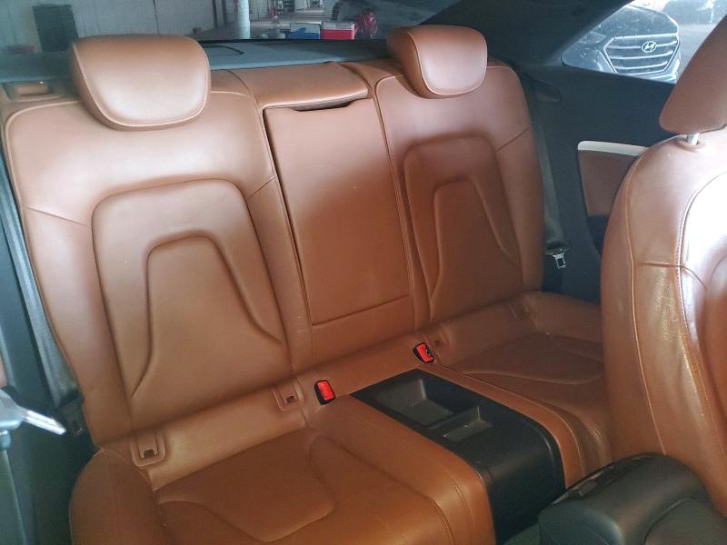 52310876 :رقم المزاد ، WAULFAFR0BA081812 vin ، 2011 Audi A5 مزاد بيع