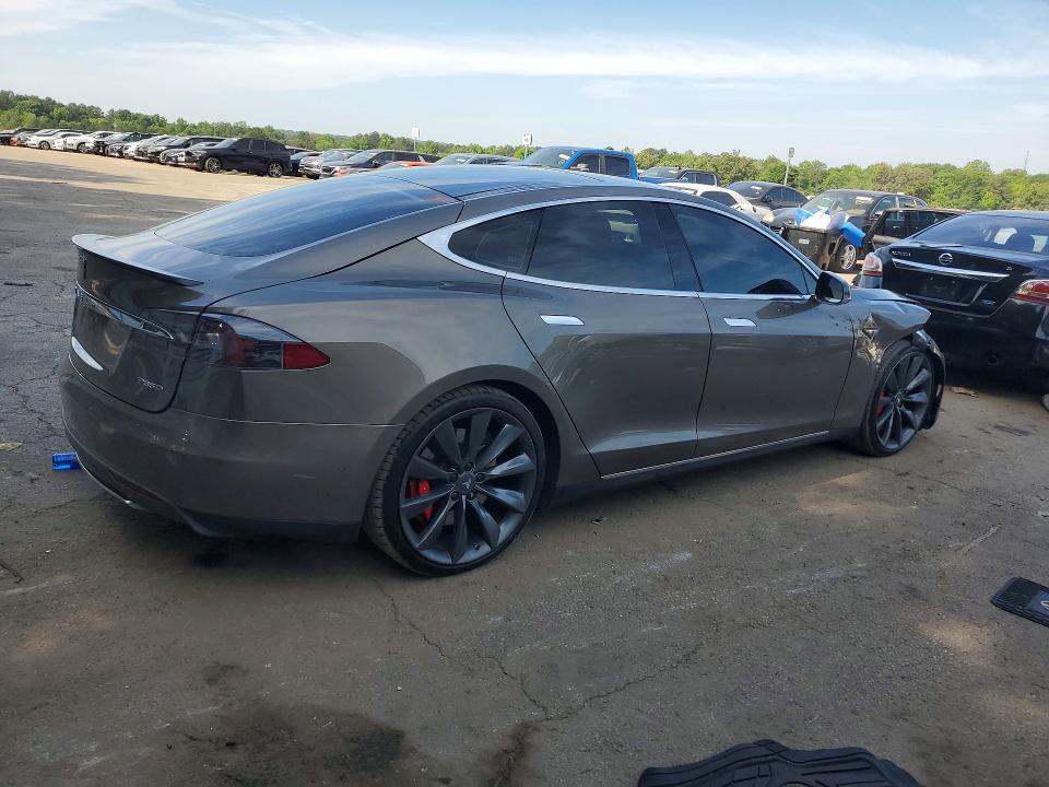 Продаж на аукціоні авто 2015 Tesla Model S, vin: 5YJSA1H4XFF091825, номер лоту: 47994266