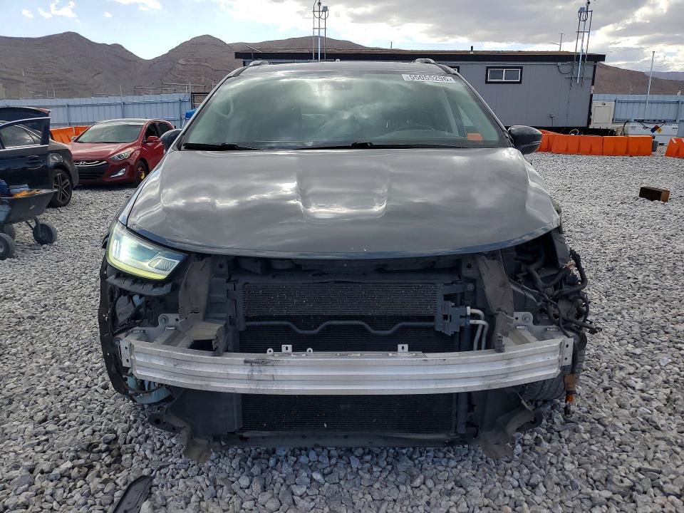 55055296 :رقم المزاد ، 2C4RC1BG8MR584903 vin ، 2021 Chrysler Pacifica مزاد بيع